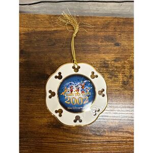 Walt Disney World Ears to You 2002‎ Disc Ornament Christmas
